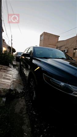 Ford Taurus